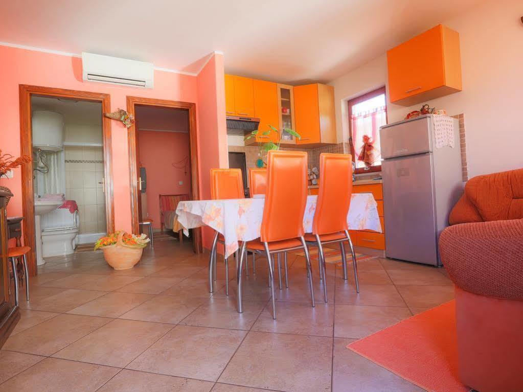 Apartments Nives Nb Savudrija Zewnętrze zdjęcie